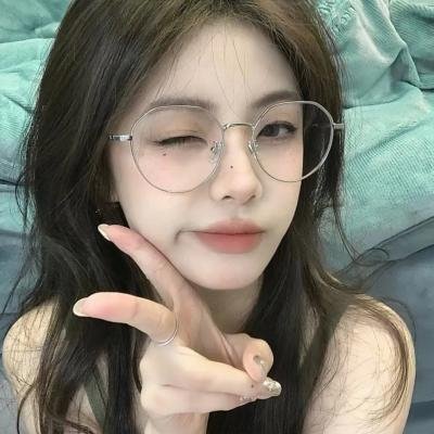 特务谜云
